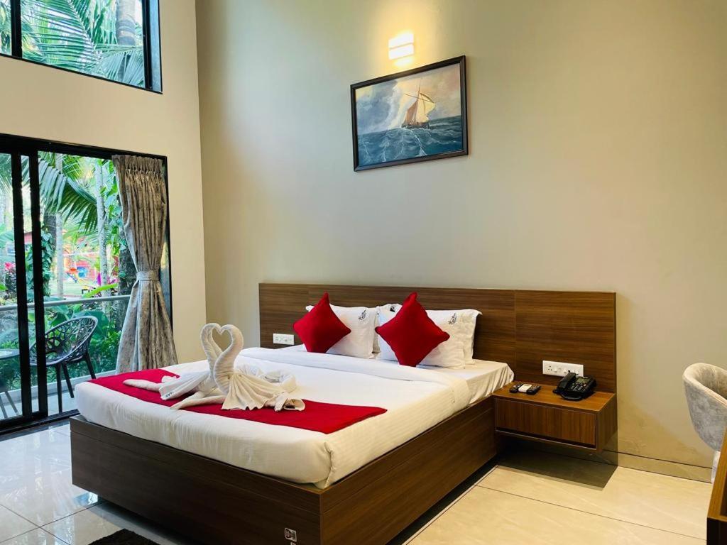 Coco Palms Resort, Дивеагар Экстерьер фото